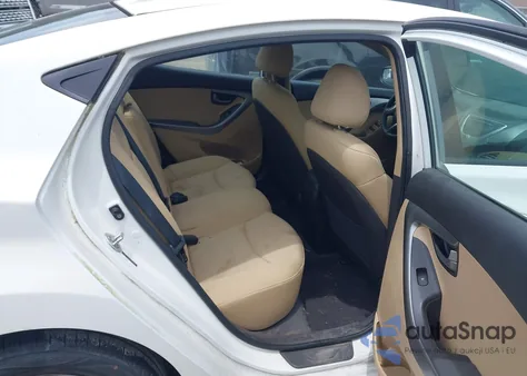 2011 Hyundai Elantra Gls z USA, uszkodzony, nr VIN 5NPDH4AE1BH032618